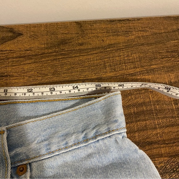 Levi’s Vintage Denim Shorts size 32 - Picture 9 of 10